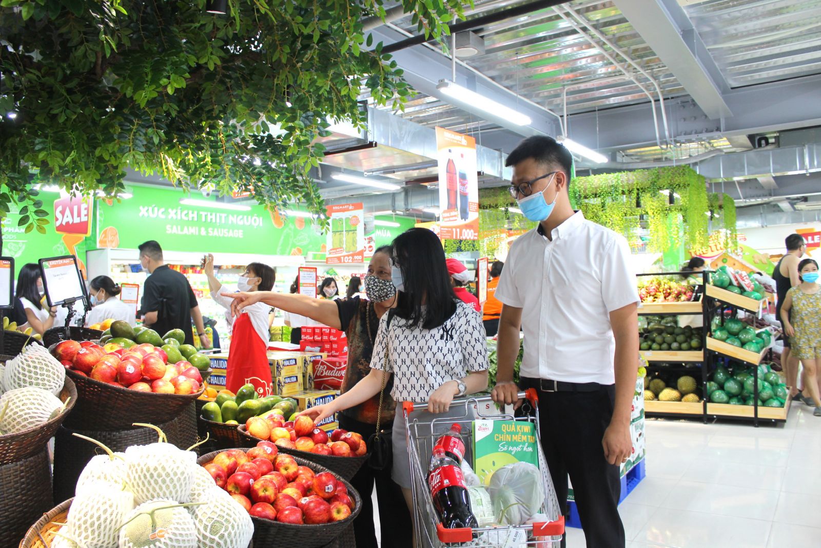 Đảm bảo nguồn cung ứng hàng hoá ở khu vực miền Bắc, miền Trung