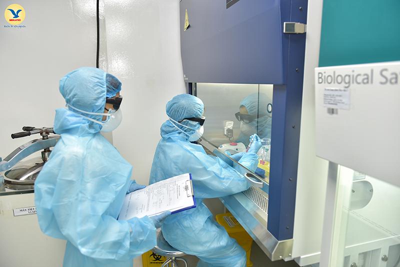 Hà Nội: 5 người ngoài cộng đồng tự đi xét nghiệm phát hiện mắc COVID-19