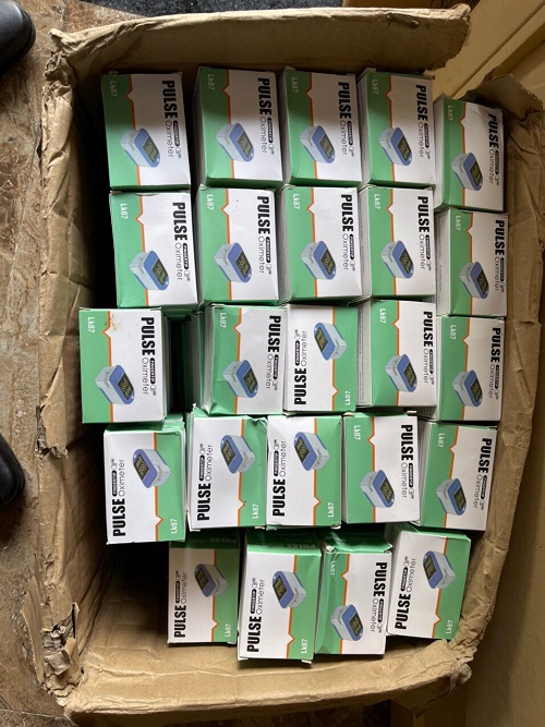 450 máy đo nồng độ oxy trong máu nhập lậu bị thu giữ tại TP.HCM