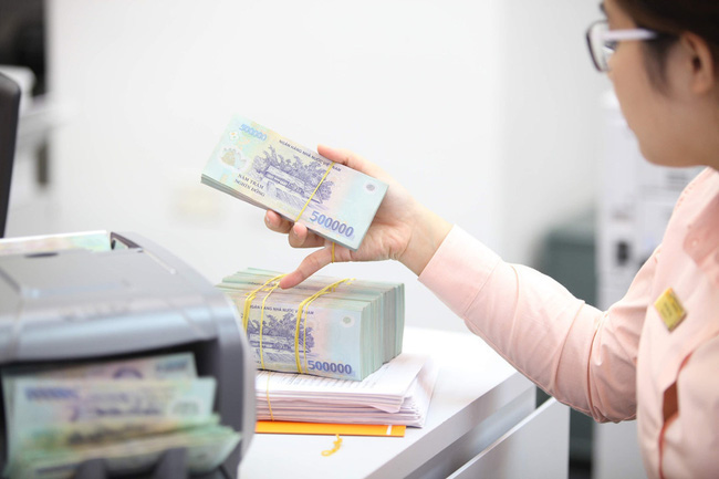 Lãi suất huy động xuống mức thấp nhất kể từ năm 2017