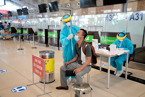 Hà Nội: Hành khách bay về từ TP. HCM phải cách ly tập trung