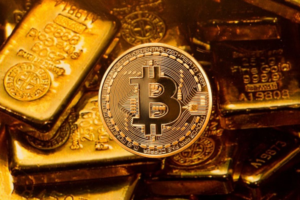 Bitcoin điều chỉnh sau khi tạo đỉnh mới trong 4 tháng