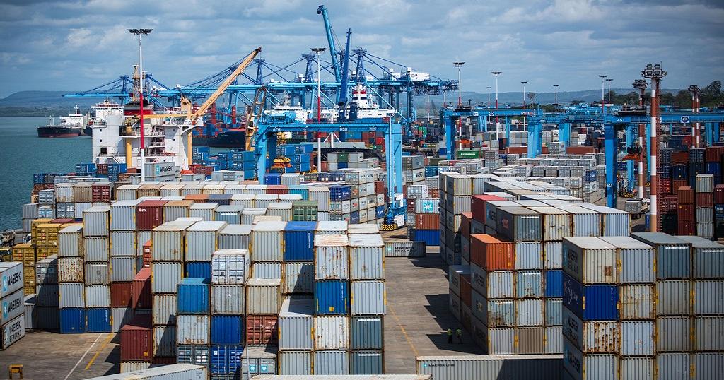 Sắp bước sang 2022, những thách thức từ năm 2020 vẫn chưa ‘buông tha’ kinh tế toàn cầu