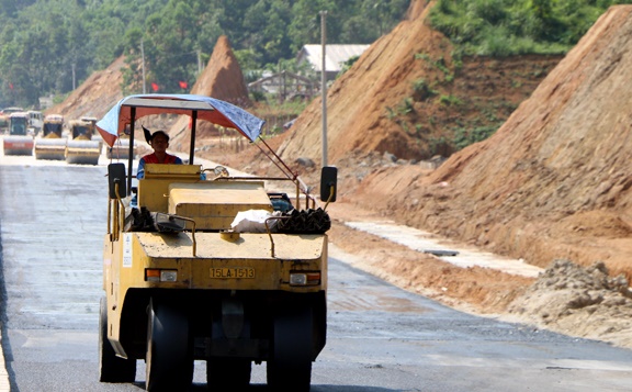 Bộ GTVT làm rõ việc thực hiện Dự án đường nối Quốc lộ 32 với cao tốc Nội Bài