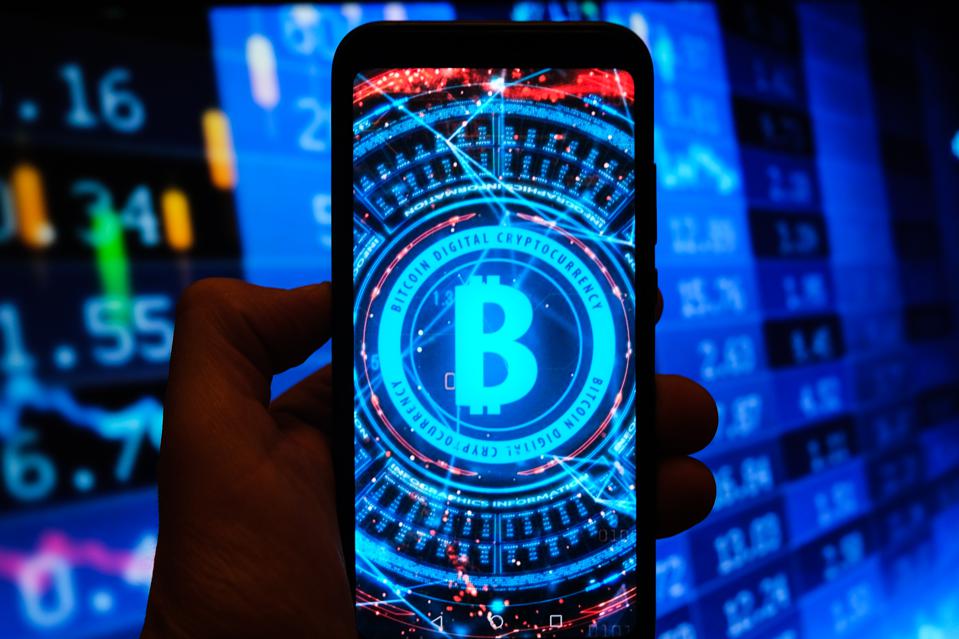 Sức hấp dẫn của Bitcoin đang giảm đi, thị trường ‘đỏ lửa’