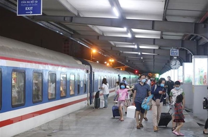 Xem xét việc giãn tiến độ trả nợ cho ngành đường sắt