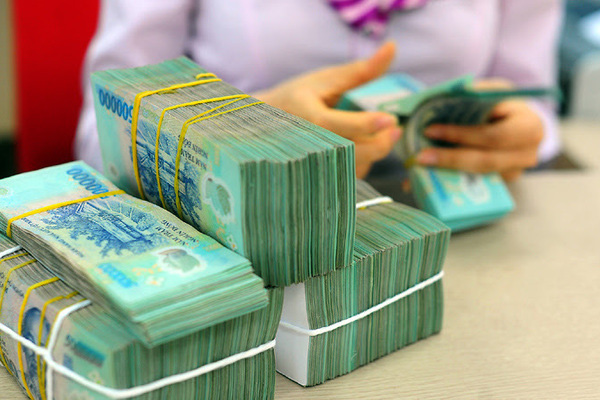 Lãi suất ngân hàng sẽ duy trì ở mức thấp trong tháng cuối năm