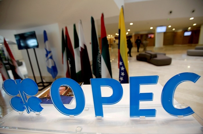 OPEC tức tốc dời lịch họp để đánh giá tác động của ‘siêu biến chủng Omicron’