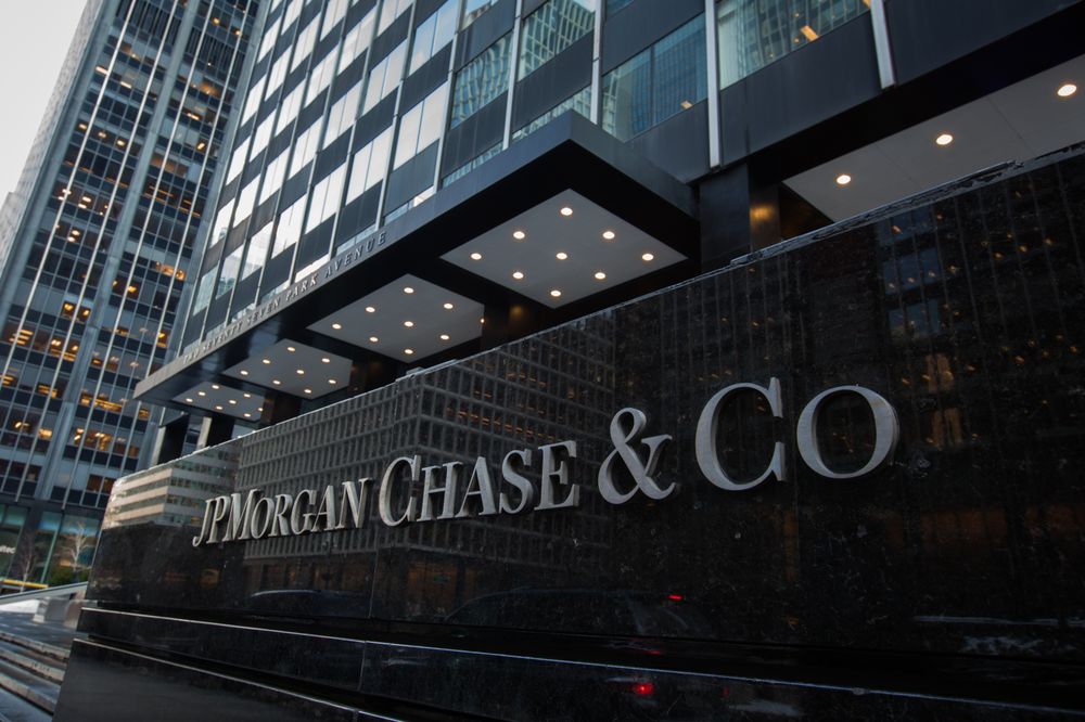 JPMorgan: Chưa có dấu hiệu bán tháo trên thị trường