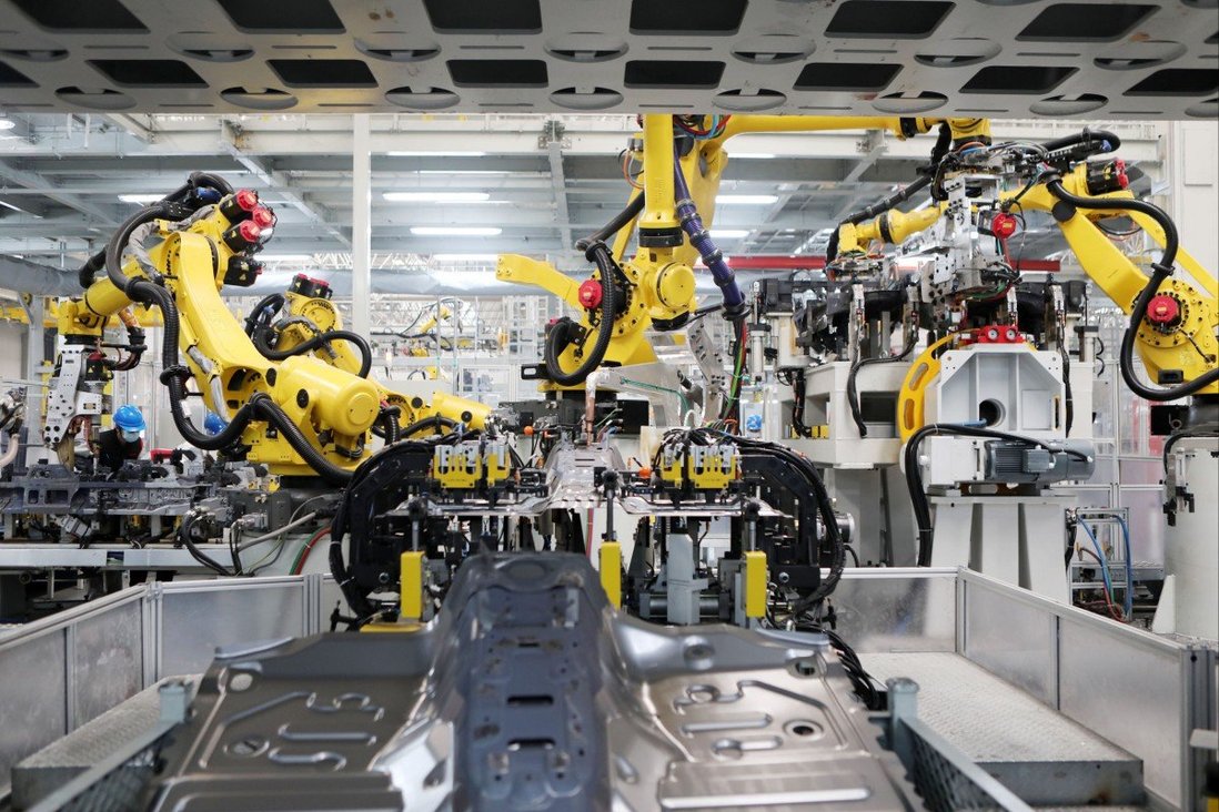 Trung Quốc tham vọng trở thành nhà vô địch về robot thế giới vào năm 2025