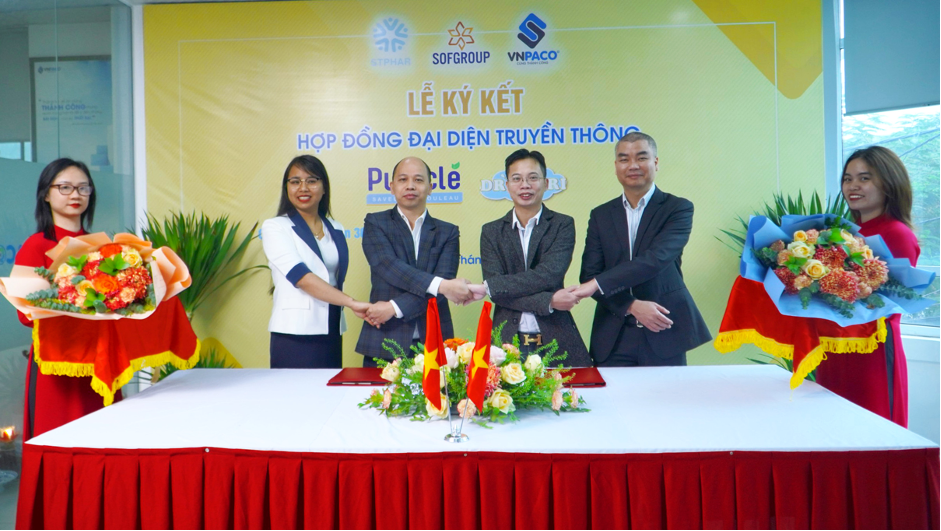 Lễ ký kết thỏa thuận hợp tác truyền thông giữa Công ty CP Thương mại Xuất nhập khẩu Sofaco và VNPACO Media