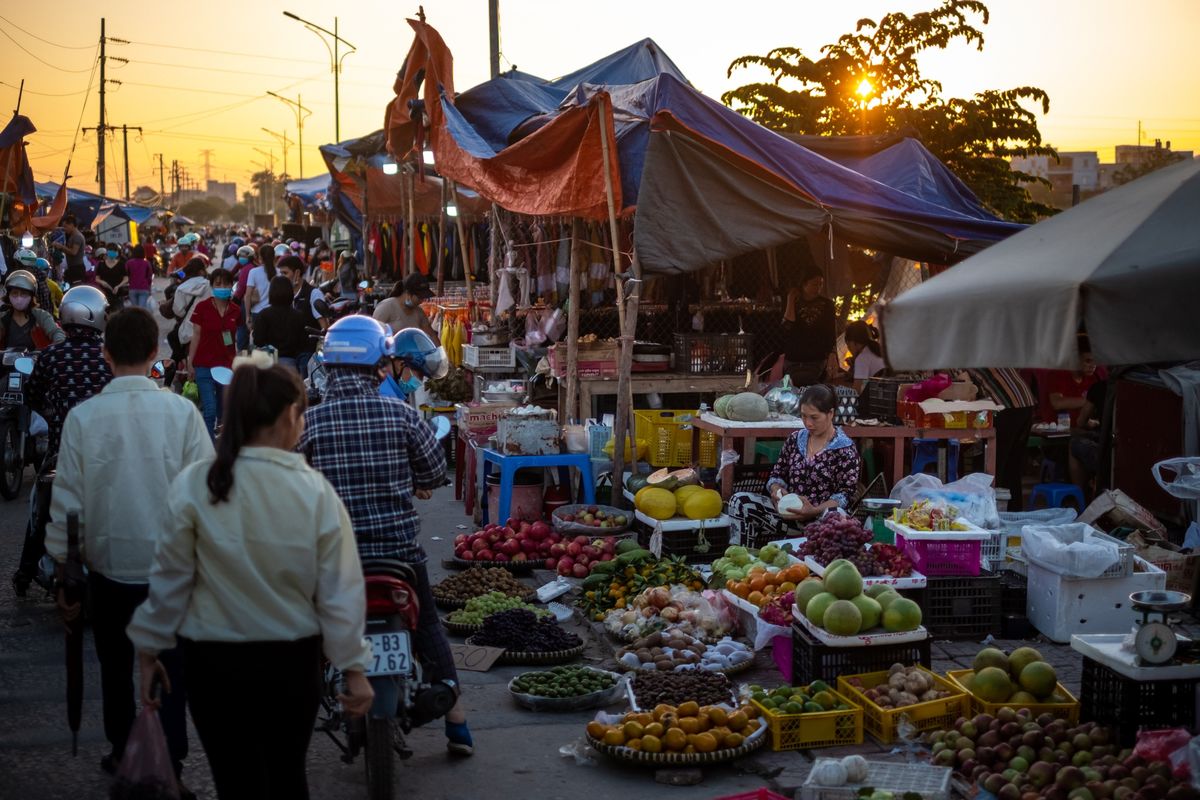 Năm 2022, Việt Nam và Indonesia sẽ dẫn đầu 'sóng' lạm phát tại châu Á?