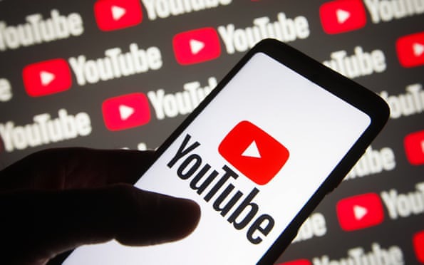 YouTube bị cáo buộc truyền tải thông tin sai lệch