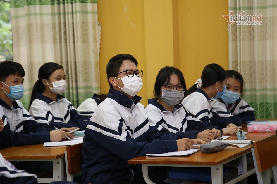 Hà Nội: Chi tiết 158 xã, phường vùng cam tạm dừng cho học sinh đến trường