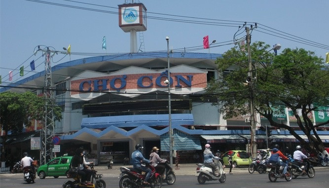Không có chuyện phong tỏa TP Đà Nẵng trước Tết như tin đồn