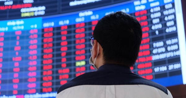 Cổ phiếu bất động sản nằm sàn la liệt, Vn-Index tiếp tục giảm sâu