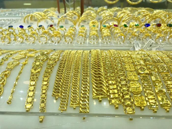 Giá vàng SJC quay đầu giảm 200 nghìn đồng/lượng