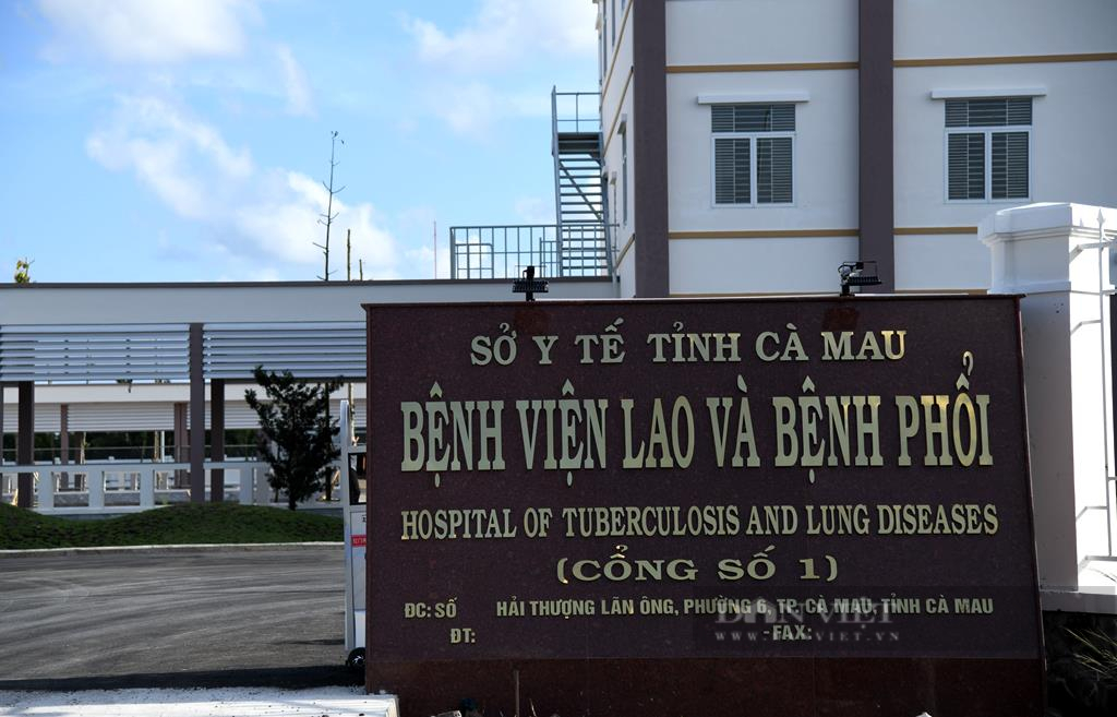 Một Phó Giám đốc bệnh viện ở Cà Mau tử vong trong lúc trực