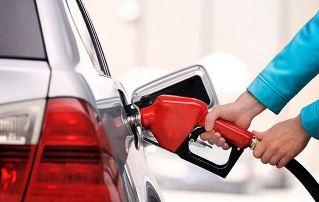 Bộ Công Thương họp khẩn, nỗ lực đảm bảo nguồn cung xăng dầu trong nước