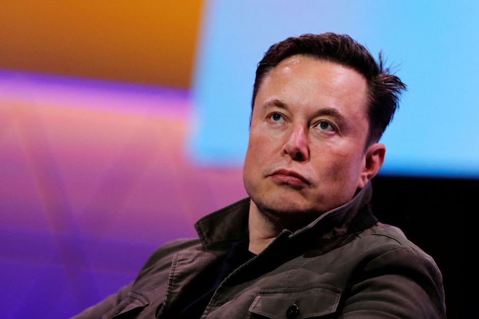 Elon Musk đóng thuế 11 tỷ USD, Tesla 0 USD