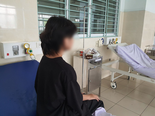 Diễn biến mới nhất vụ bé gái 15 tuổi uống thuốc an thần tự tử khi đang mang thai