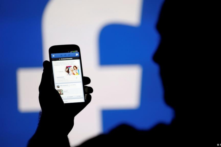Facebook đổi tên News Feed thành Feed