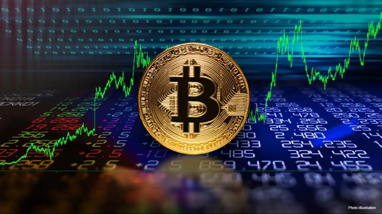 Bitcoin tiếp tục lao dốc trong 24h qua