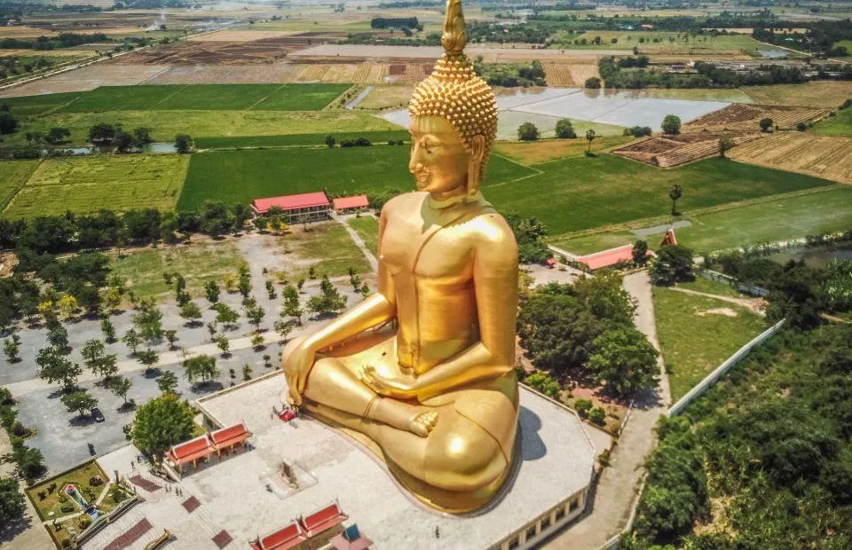 8026141_Great_Buddha_of_Thailand_960