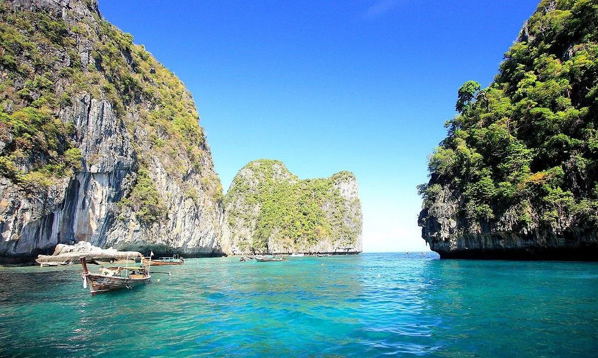 pileh-bay