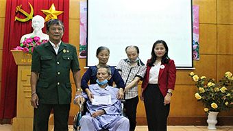 Người “mê” làm từ thiện