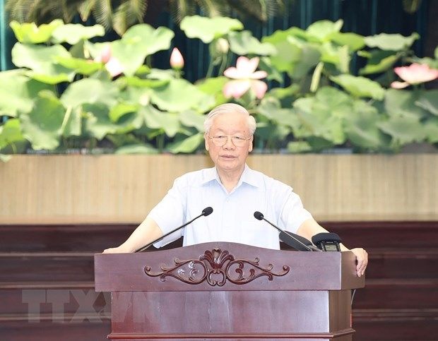 Tổng Bí thư Nguyễn Phú Trọng: Thành phố Hồ Chí Minh phát huy hơn nữa vai trò đầu tàu, động lực phát triển vùng Đông Nam Bộ và cả nước