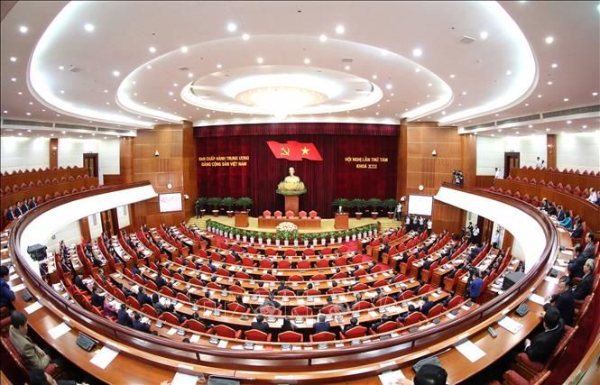Bộ Chính trị quy định mới về đánh giá, xếp loại chất lượng hằng năm tập thể, cá nhân trong hệ thống chính trị