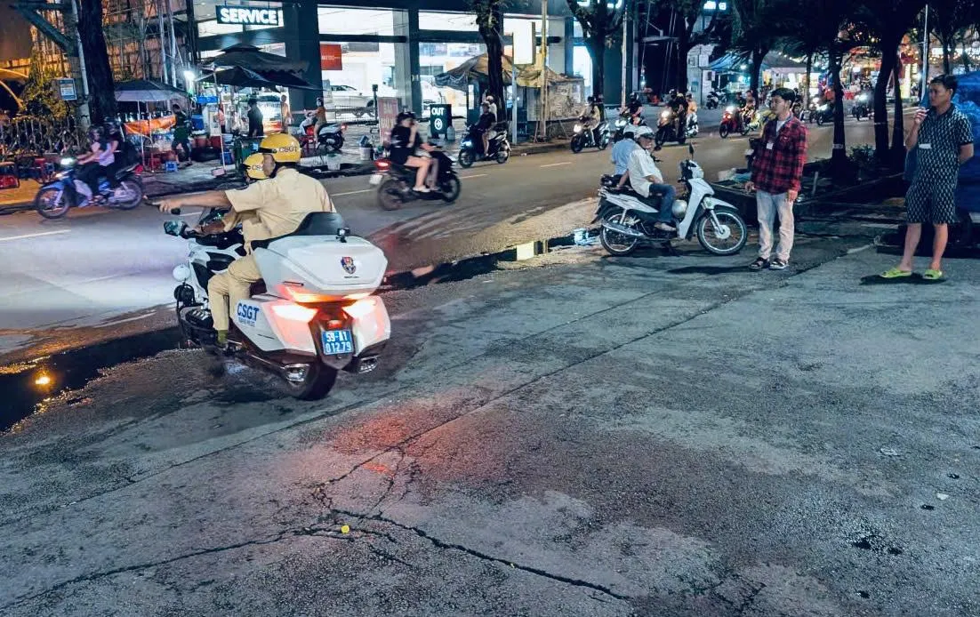 Cảnh sát giao thông TP. Hồ Chí Minh dẫn đường khẩn cấp vận chuyển tim hiến tặng trong “thời gian vàng”