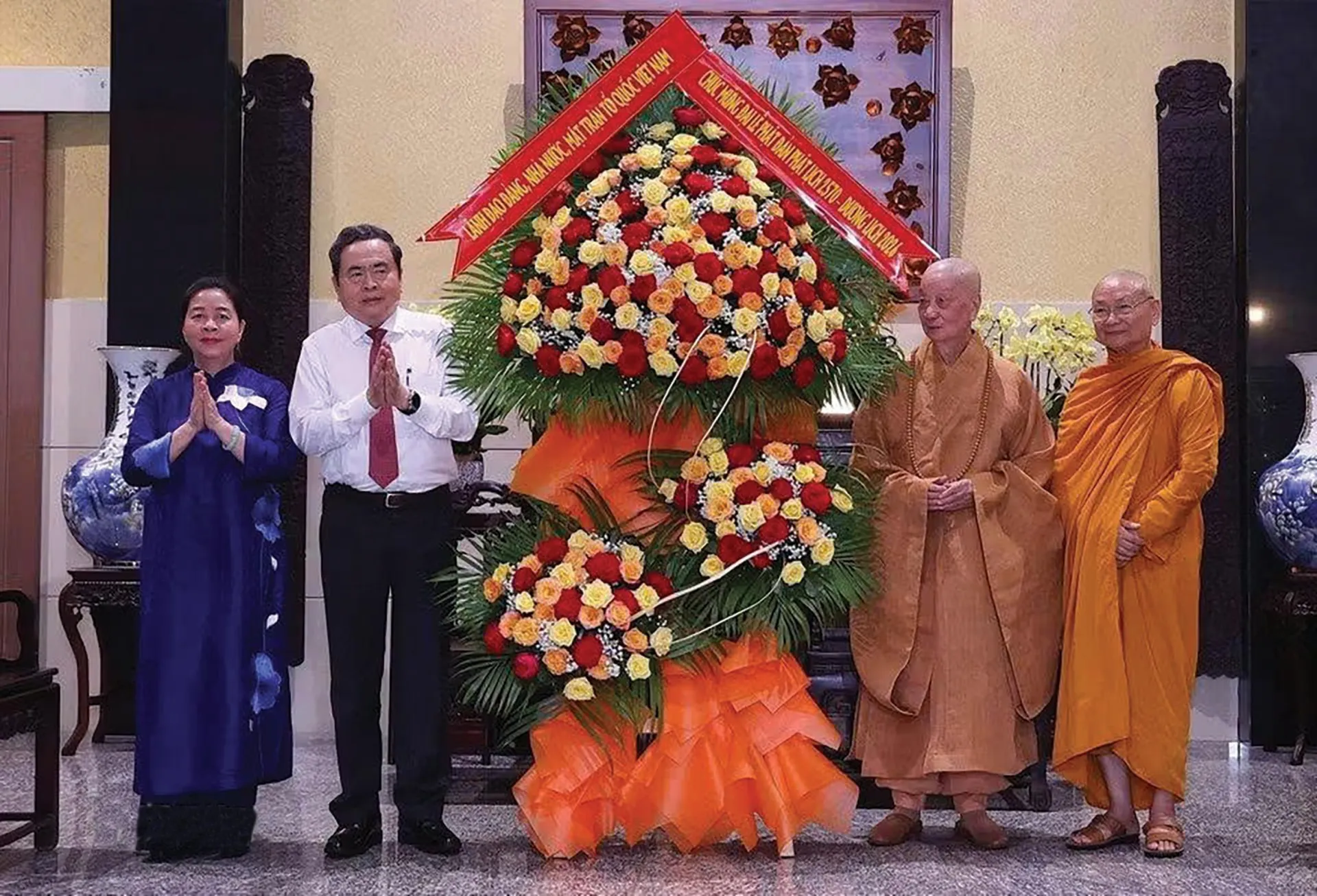 Bài 3: “Tín ngưỡng tự do, lương - giáo đoàn kết”