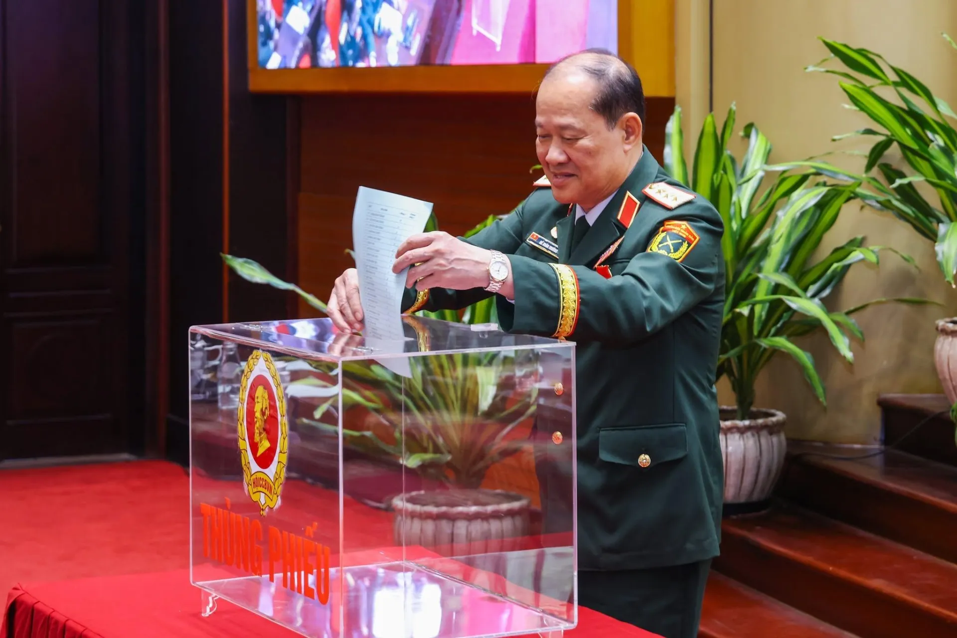 Chiều 16-6, Đại hội toàn quốc Hội Cựu chiến binh Việt Nam bầu Ban Chấp hành