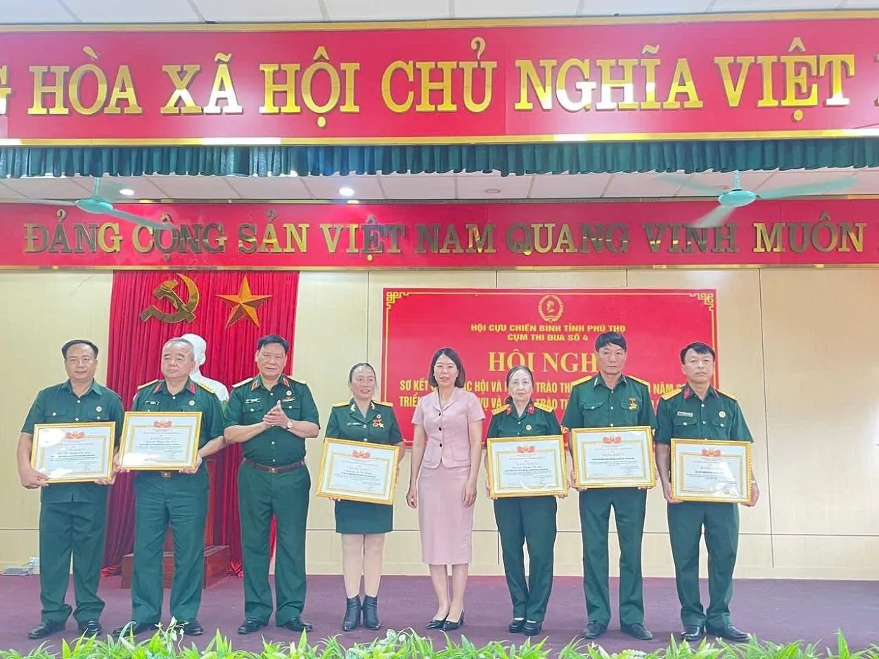 Vẹn nguyên phẩm chất Bộ đội Cụ Hồ trên quê hương Đất Tổ