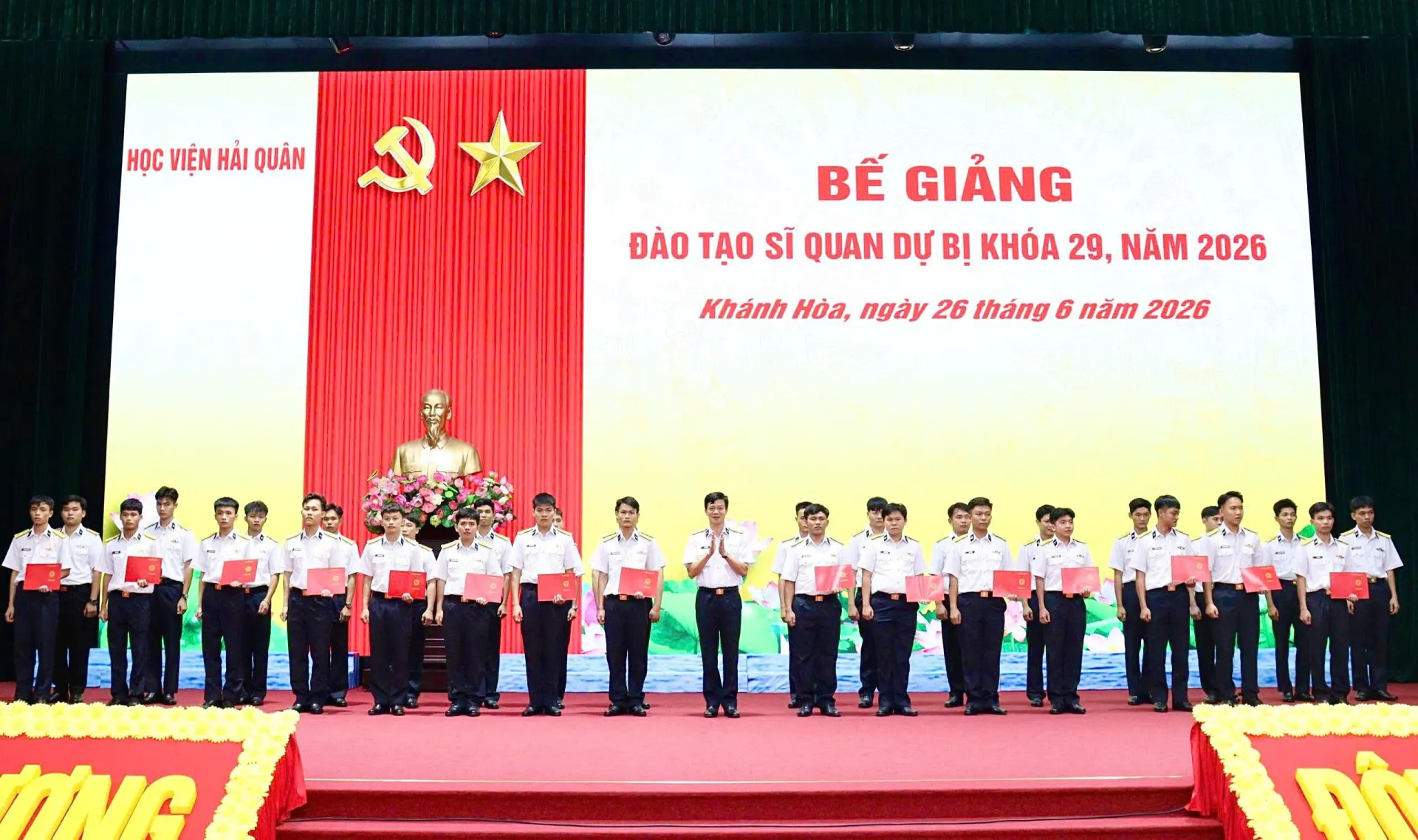 Học viện Hải quân: Bế giảng lớp sỹ quan dự bị Khóa 29