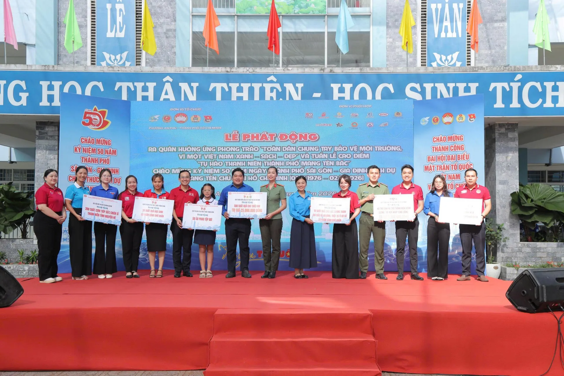Phường An Phú phát động phong trào toàn dân bảo vệ môi trường xanh