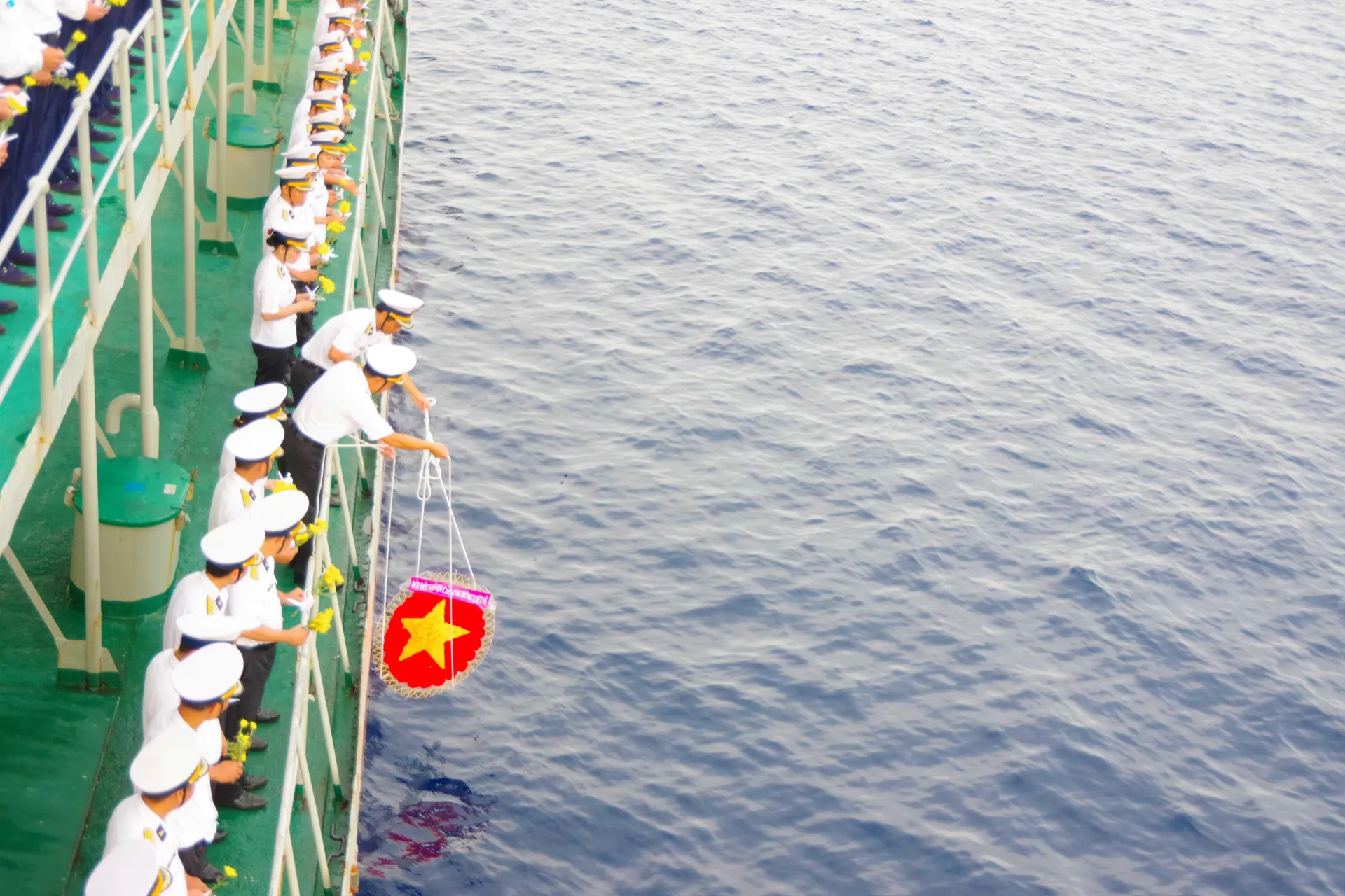 Rèn luyện bản lĩnh, ý chí, kỹ năng cho học viên.