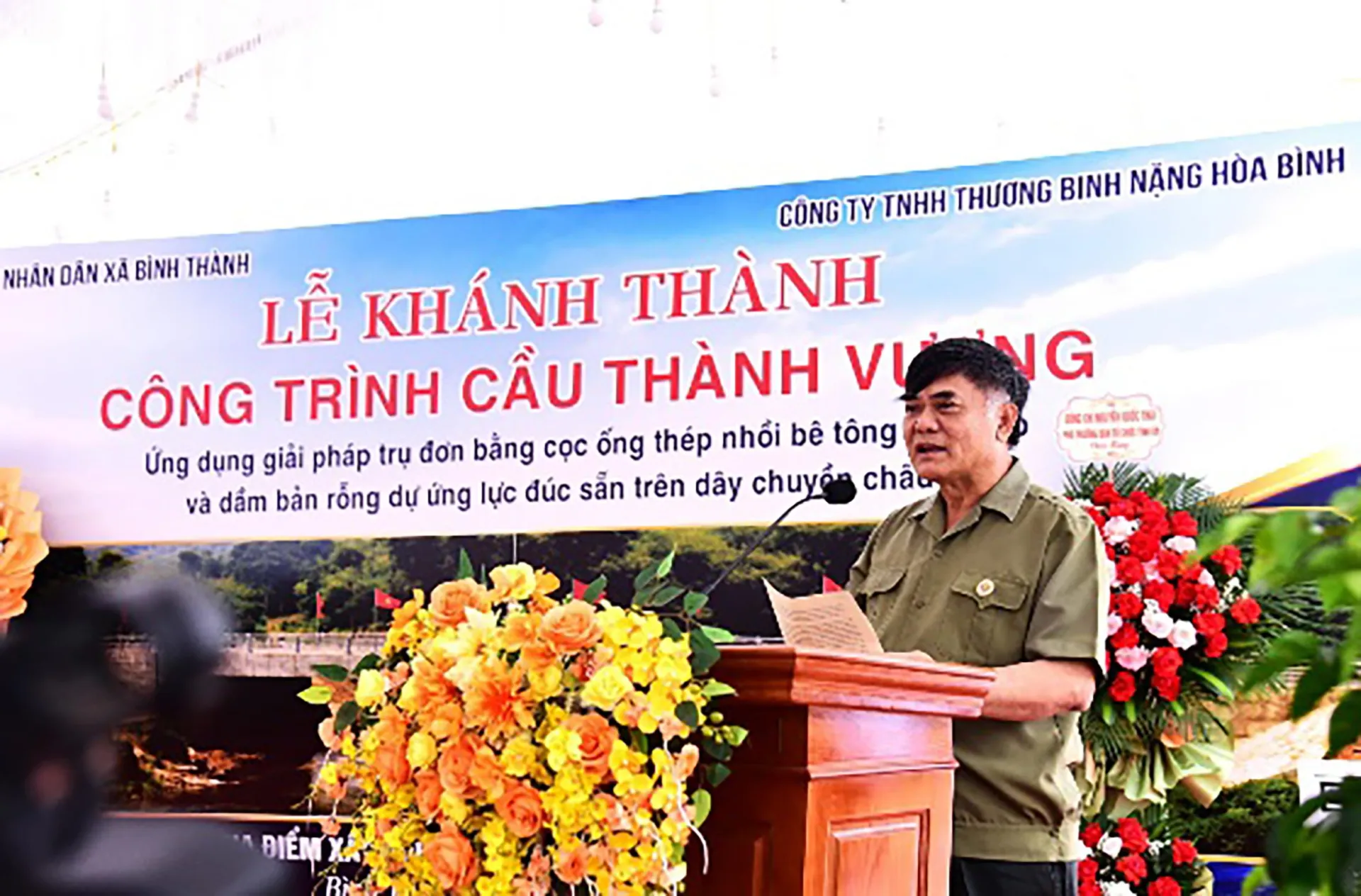 Cây cầu của nghĩa tình và niềm tin