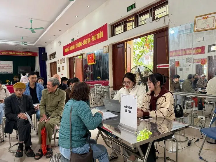 MÔ HÌNH “DỊCH VỤ CÔNG LƯU ĐỘNG”: Lấy sự hài lòng của Nhân dân làm thước đo cải cách