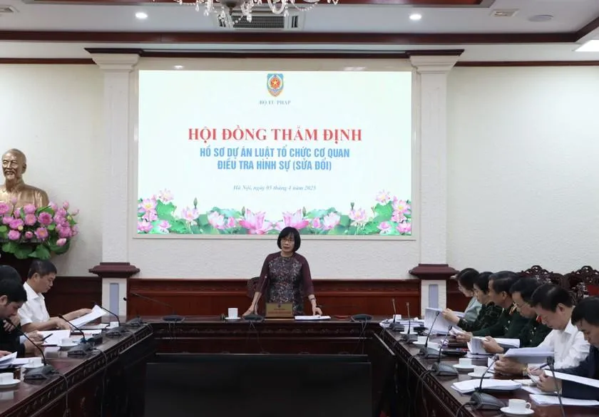 Sửa luật phải hợp hiến, hợp lý và hợp lòng dân