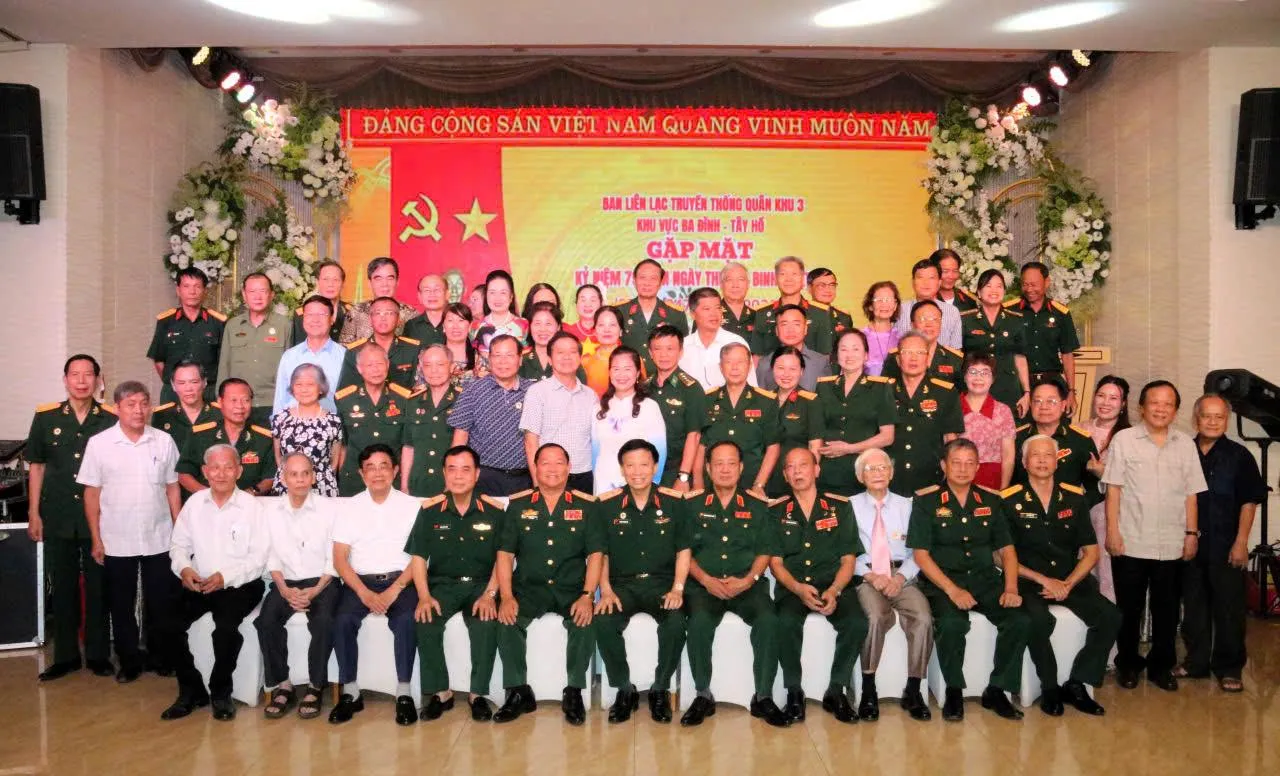 THÁNG BẢY - LỜI RU CỦA ĐẤT MẸ VÀ KHÚC TRÁNG CA BẤT TỬ
