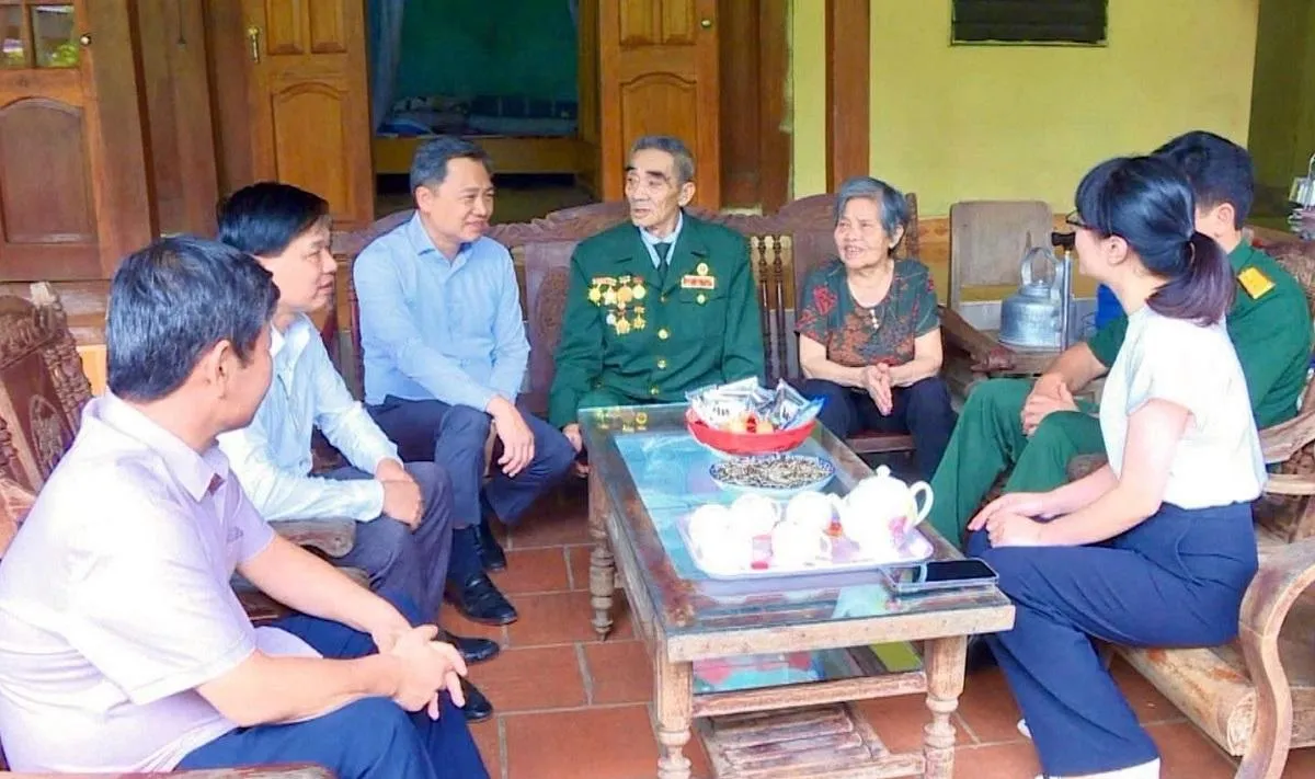 Ấm áp nghĩa tình dưới những mái nhà mới nơi núi rừng Sơn La