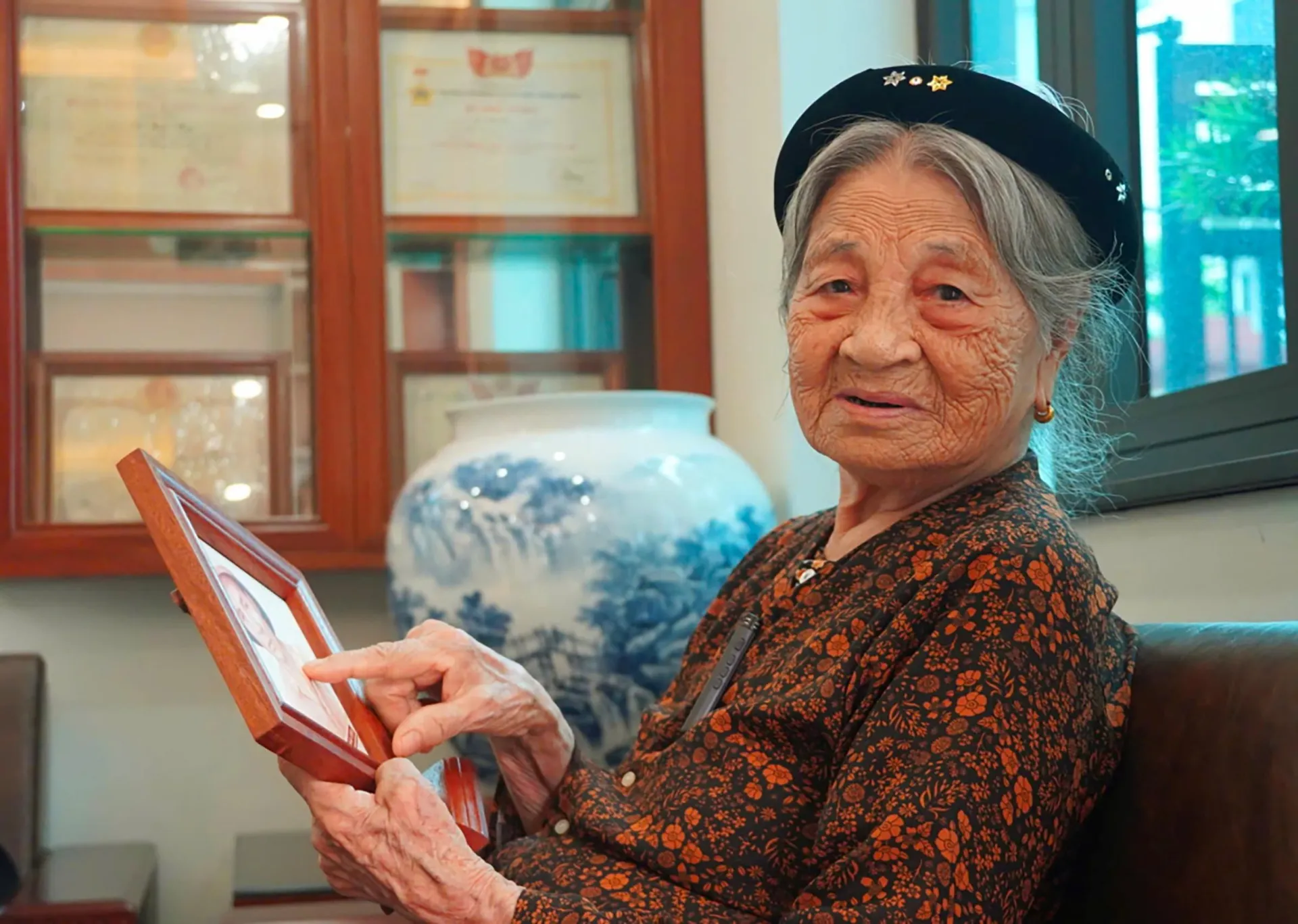 Hai lần nhận giấy báo tử và hơn 60 năm giữ trọn lời hứa của Mẹ Nguyễn Thị Hằng