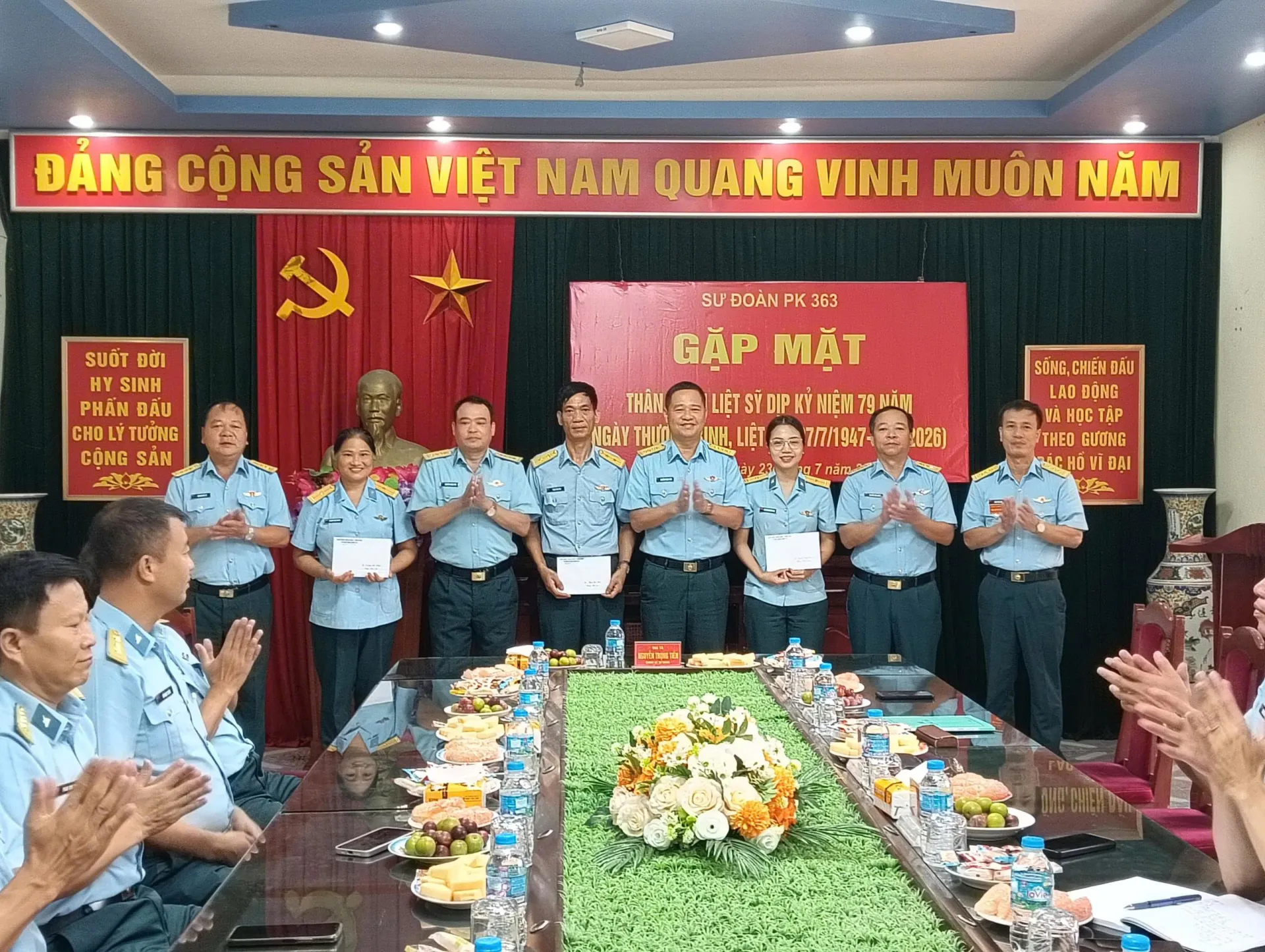 Sư đoàn 363 tri ân bằng nhiều hoạt động thiết thực