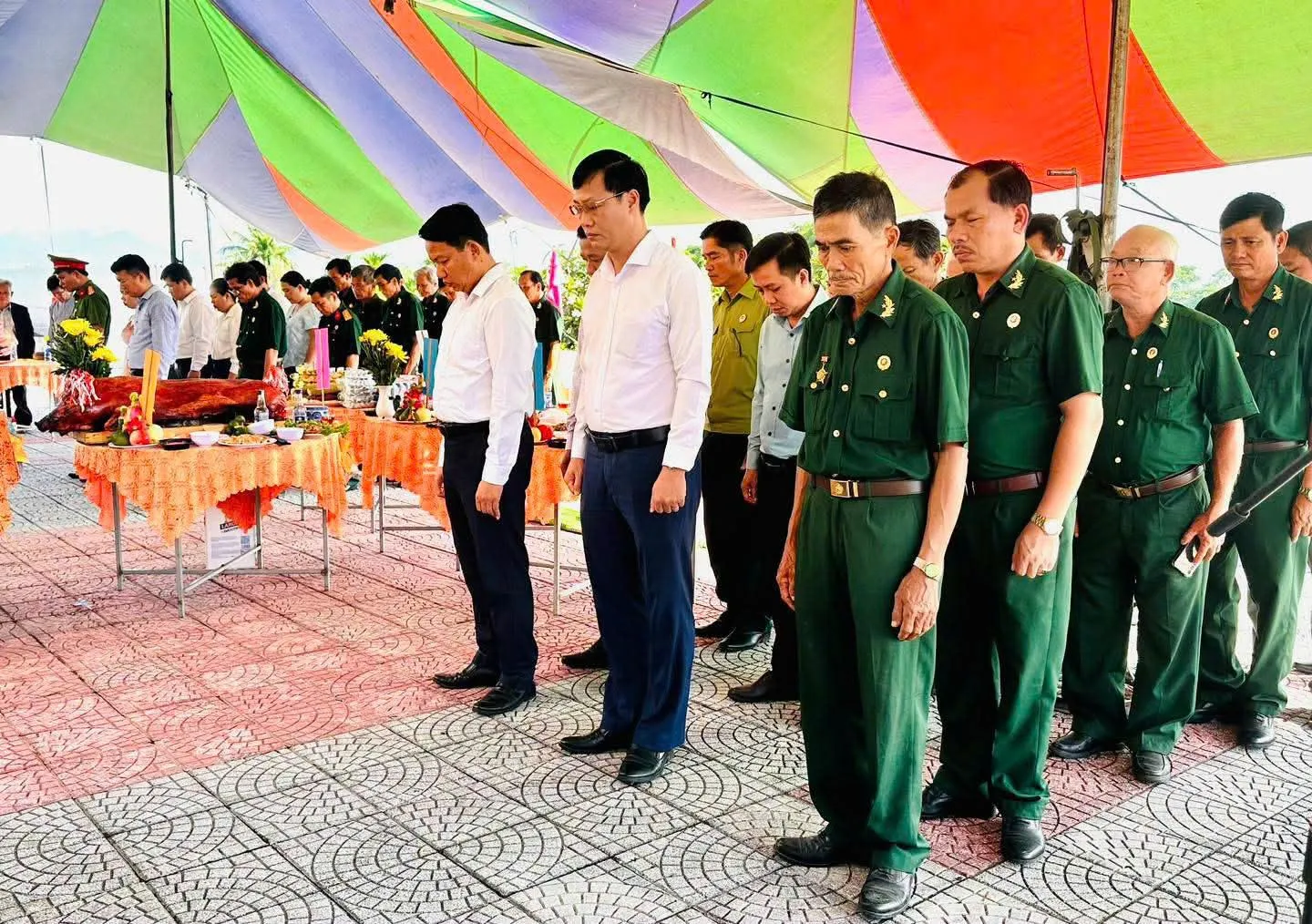 Xã Hòa Vang (TP Đà Nẵng) động thổ lấy mẫu ADN hài cốt liệt sĩ tại Nghĩa trang Liệt sĩ Hòa Phong (cũ)