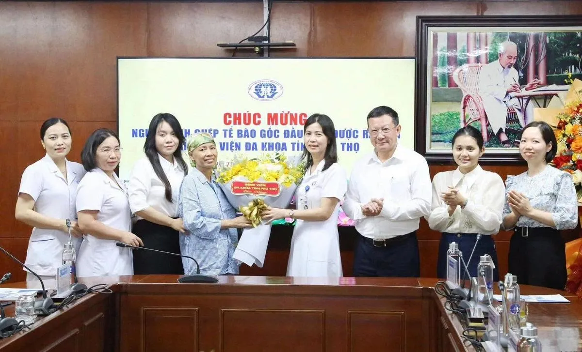 Lần đầu ghép tế bào gốc tự thân thành công tại Bệnh viện Đa khoa tỉnh Phú Thọ