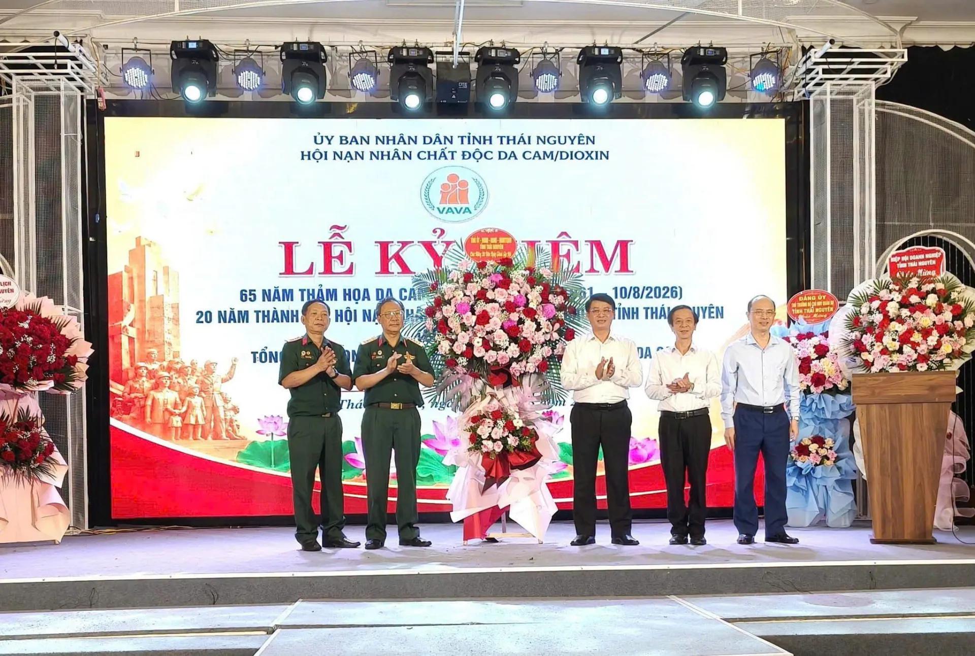 THÁI NGUYÊN: TỔ CHỨC LỄ KỶ NIỆM 65 NĂM THẢM HỌA DA CAM Ở VIỆT NAM VÀ 20 NĂM THÀNH LẬP HỘI NẠN NHÂN CHẤT ĐỘC DA CAM/DIOXIN TỈNH