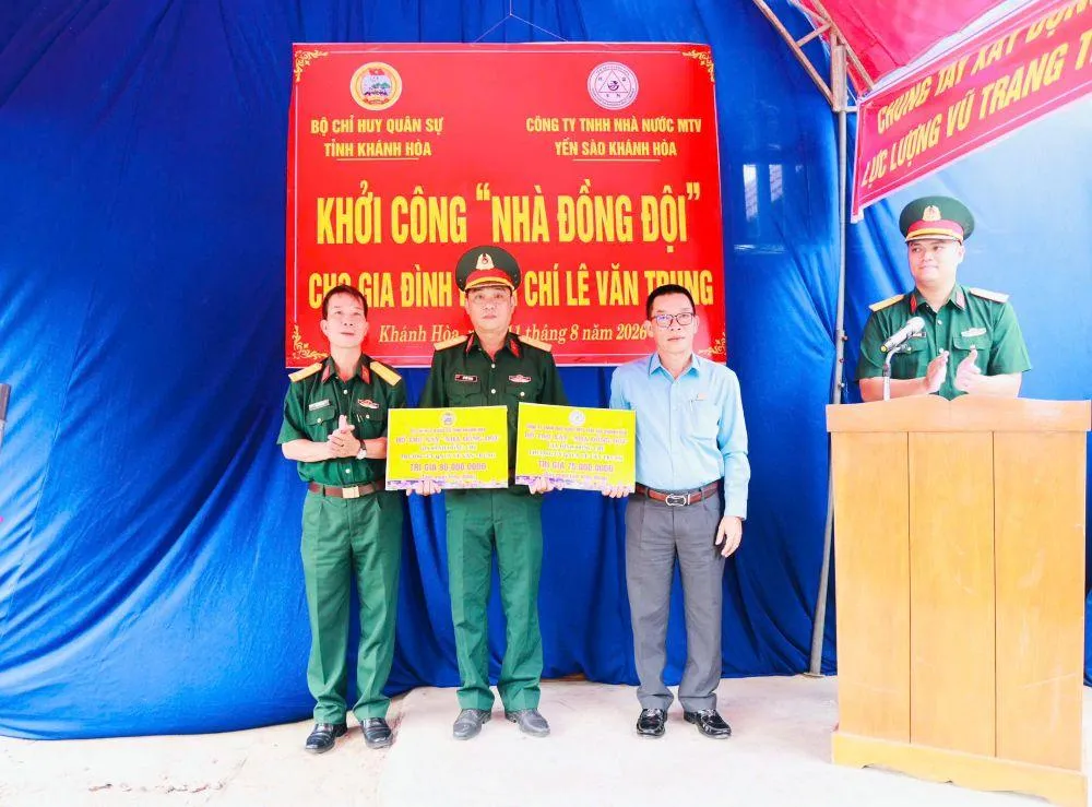 Yến sào Khánh Hoà đồng hành xây dựng “Nhà Đồng đội” cho quân nhân có hoàn cảnh khó khăn